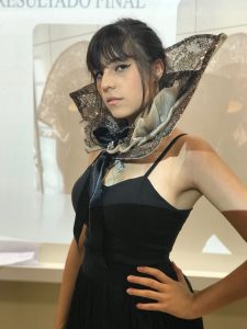 trabalho história da moda - gola rufo estilizada